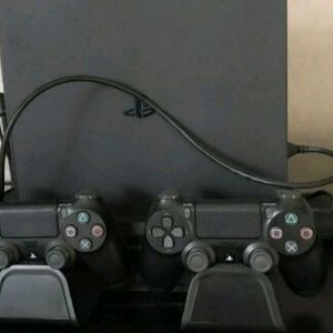 PlayStation 4 with games